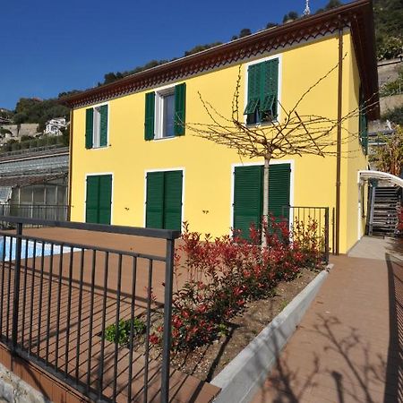 Agriturismo Ca Du Bega Arma di Taggia Exterior foto